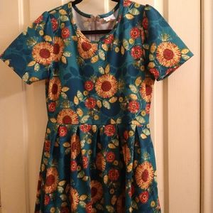Lularoe Amelia dress, Size Large